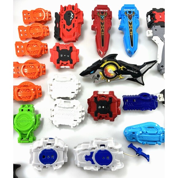Beyblades Launchers & Rip Cords Mixed Lot of Various 31 Pieces - Picture 4 of 13
